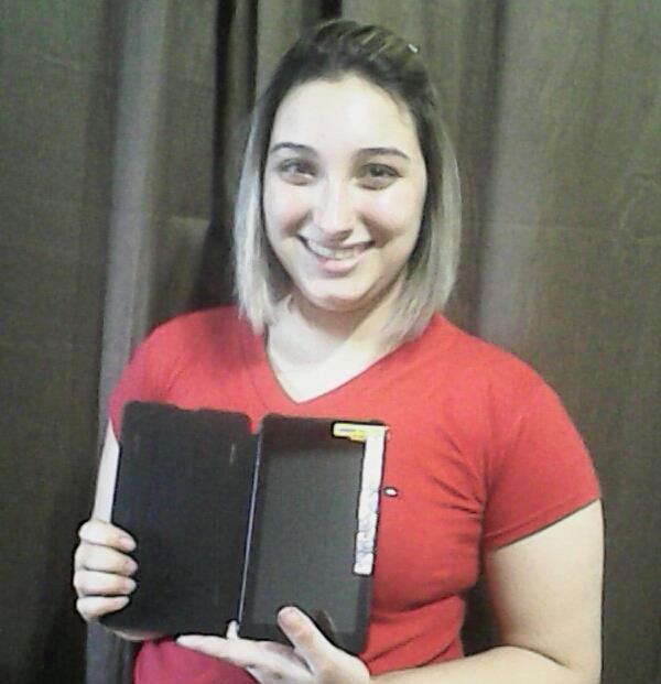 Promoção Dia dos Pais da ACIVI: Joscélia Debastiani é a ganhadora do tablet
