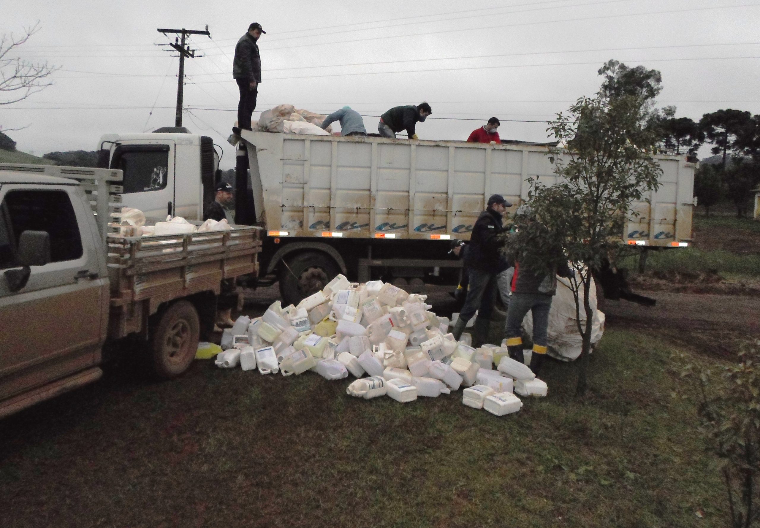 Vila Maria realizou campanha de recolhimento de embalagens de agrotóxicos