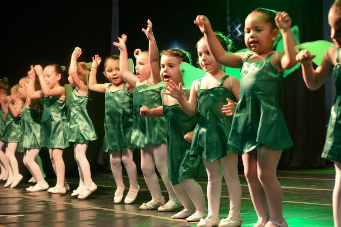 Projeto Arte e Expressão e Grupo Viva Bem são premiados no  XII Arte em Dança