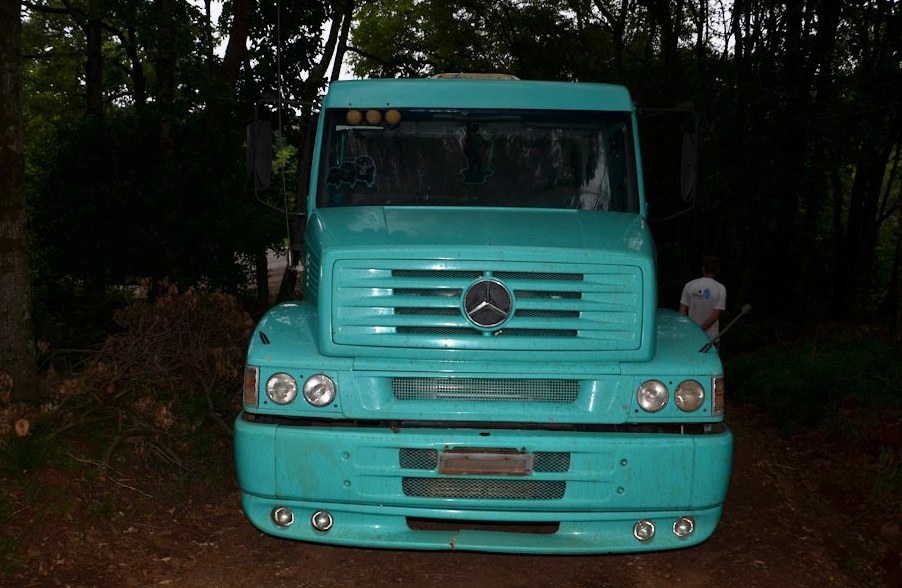 Caminhão furtado em Vila Maria é encontrado na ERS 404