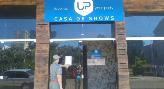 Duas casas noturnas de Casca são interditadas