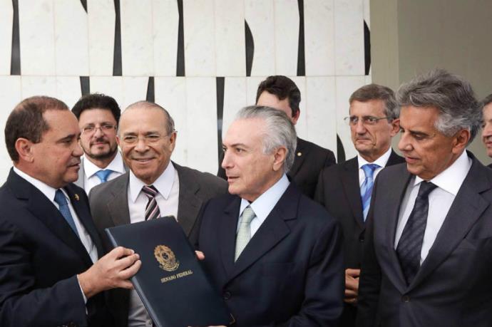 POLÍTICA: Temer oficializa lista de ministros Não haverá nenhuma mulher no comando dos ministérios