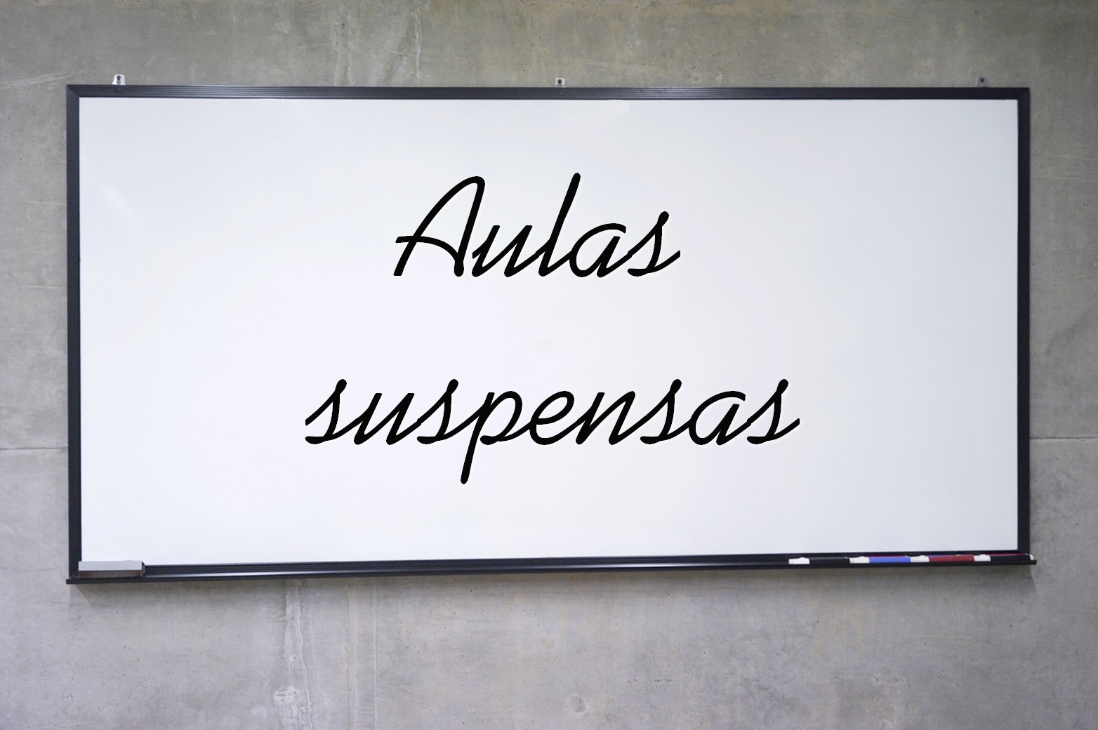 Aulas suspensas em Vila Maria, em função da enchente.