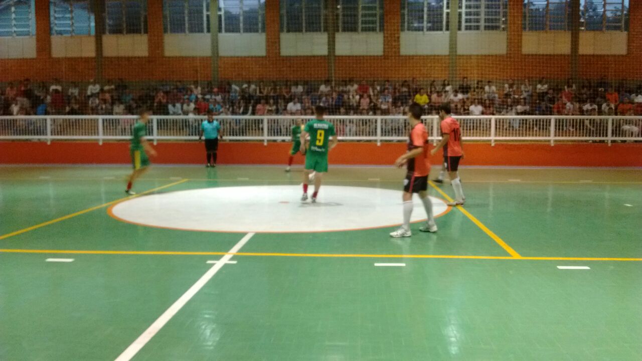 ESPORTE: Regional de Futsal de Montauri teve mais uma rodada com muitos gols