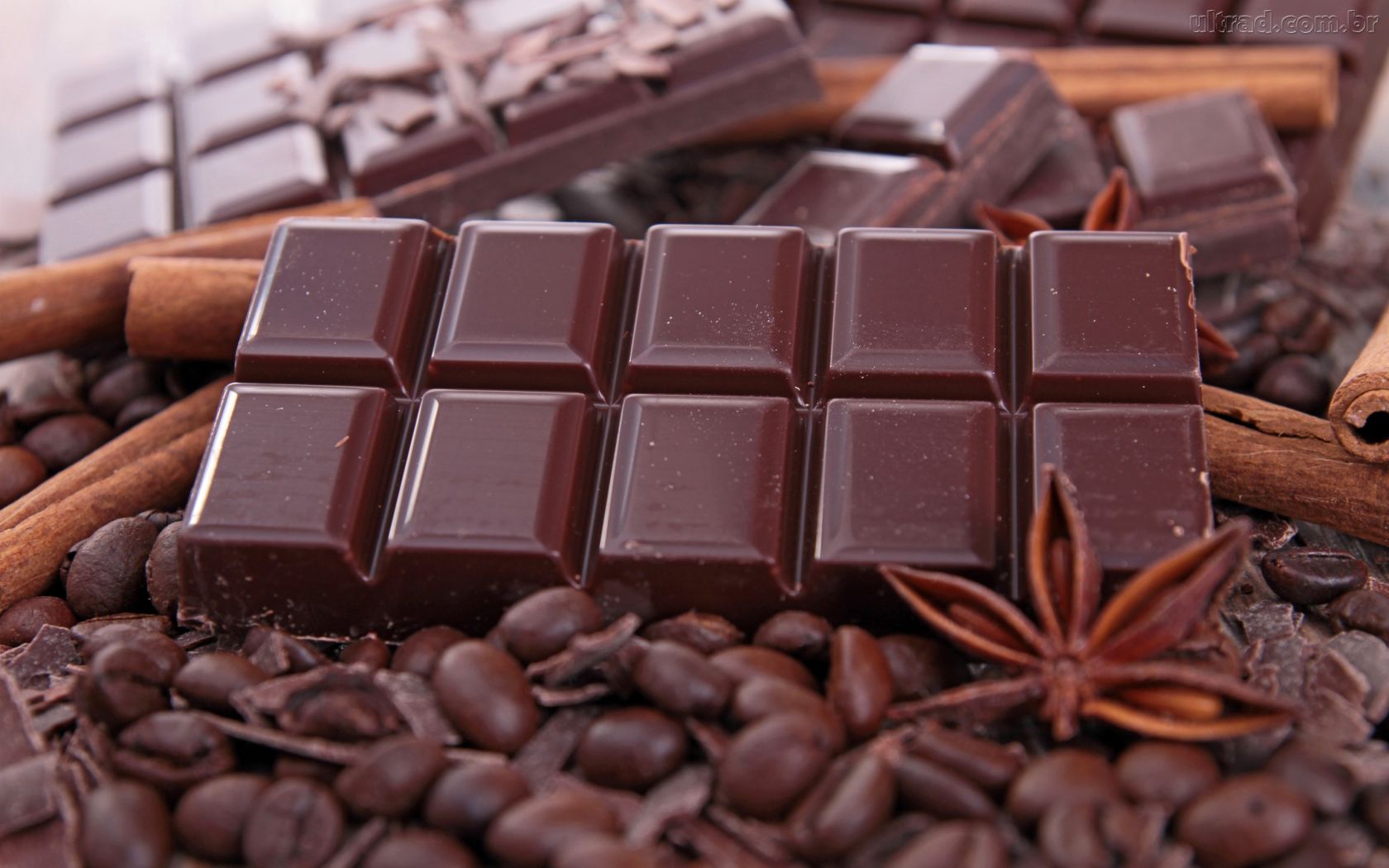 Barras de chocolate e bombons devem ganhar espaço na Páscoa de 2017