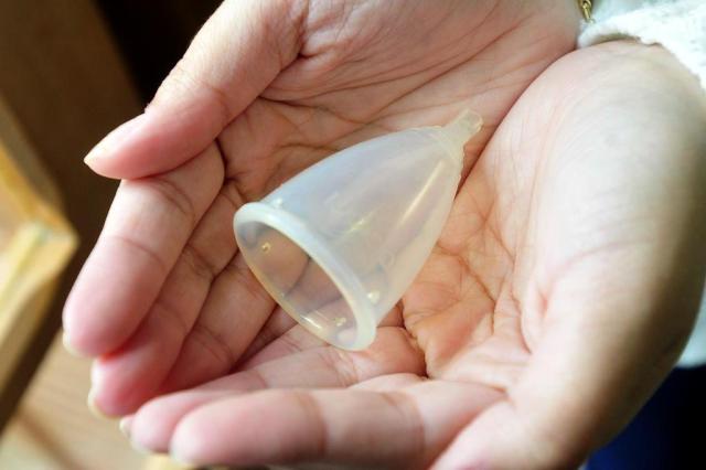 Entenda o que muda com a regulamentação da venda de coletores menstruais pela Anvisa