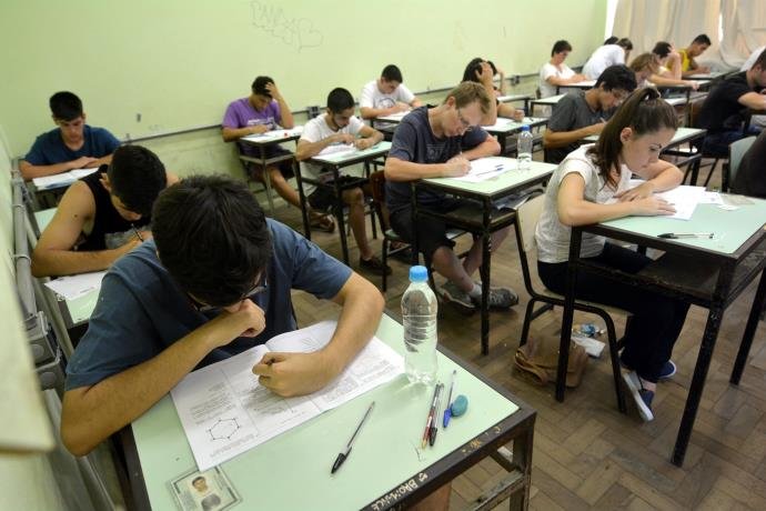 ENSINO: Prazo para inscrição no Enem termina nesta sexta-feira