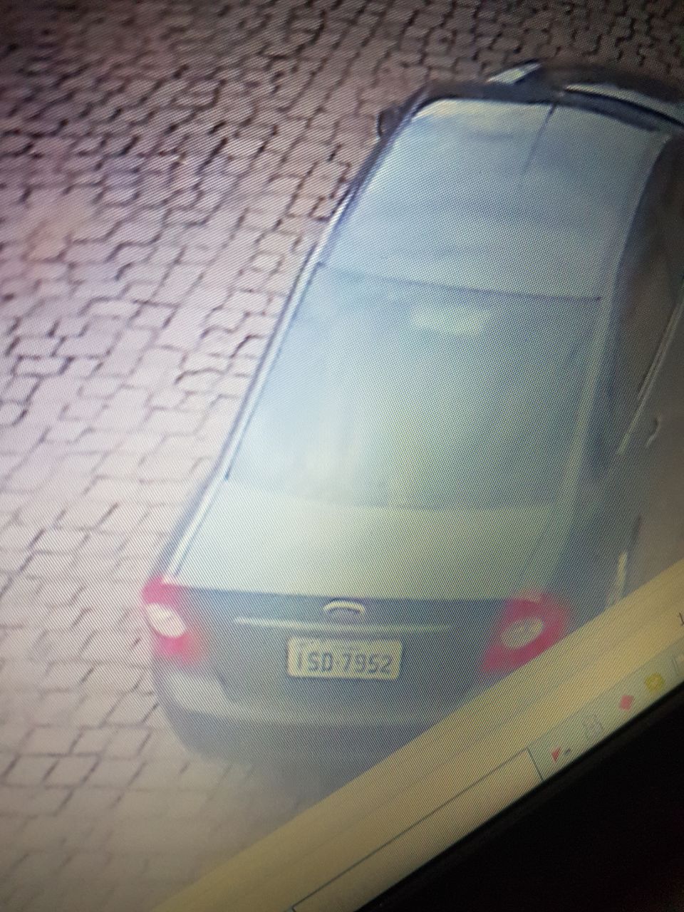 Identificado veículo utilizado em assalto a loja de confecções em Vila Maria