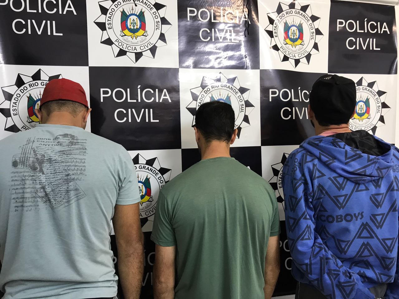 POLICIA: Civil de Marau prende três em flagrante nesta quarta-feira