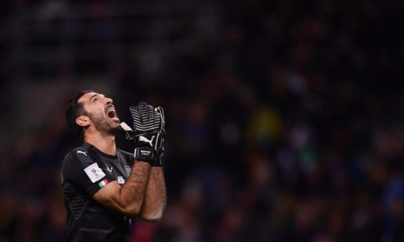 Itália só empata com a Suécia e fica fora da Copa