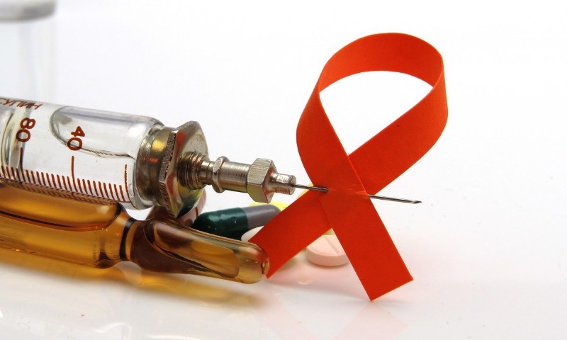 Vacina experimental contra HIV neutralizou mais de 30% dos vírus em animais