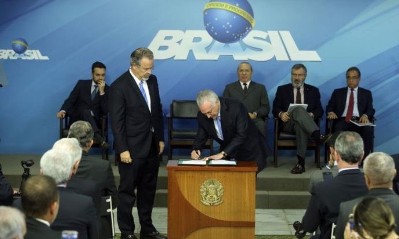 POLÍTICA: Temer sanciona, com vetos, lei que cria Sistema Único de Segurança