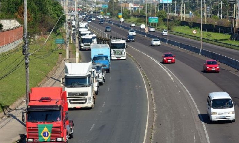 Corte de incentivos e verbas bancarão diesel mais barato