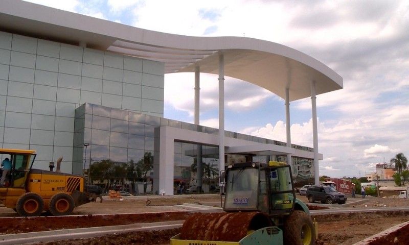 TRABALHO: Shopping de Passo Fundo oferece 2 mil vagas de emprego