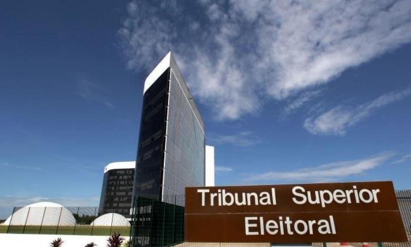 TSE atende menos de um terço das ações para tirar conteúdo da web