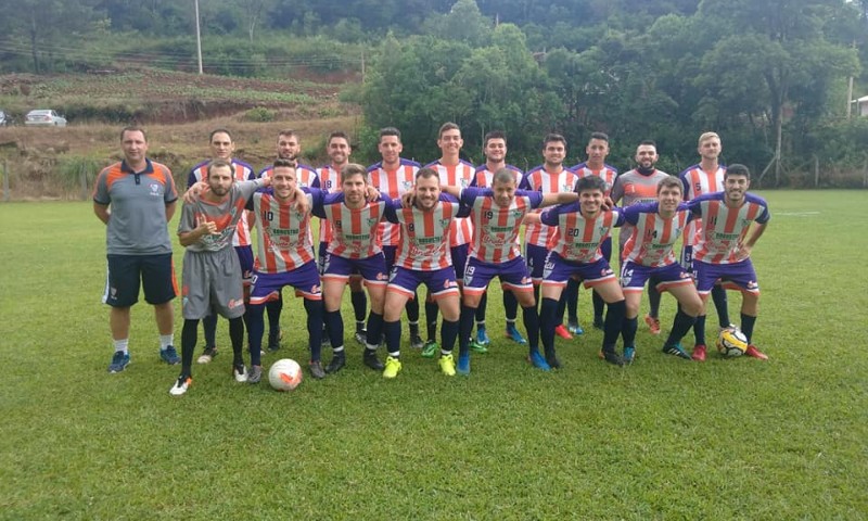 FUTEBOL AMADOR: Sevila FC perde em jogo polêmico