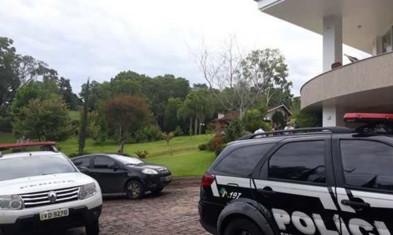 Em depoimento, mulher de dentista minimiza rixa entre marido e gerente desaparecido
