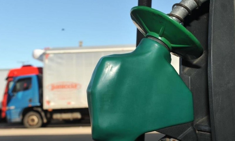 Preço da gasolina no país vai ao maior nível desde novembro de 2018
