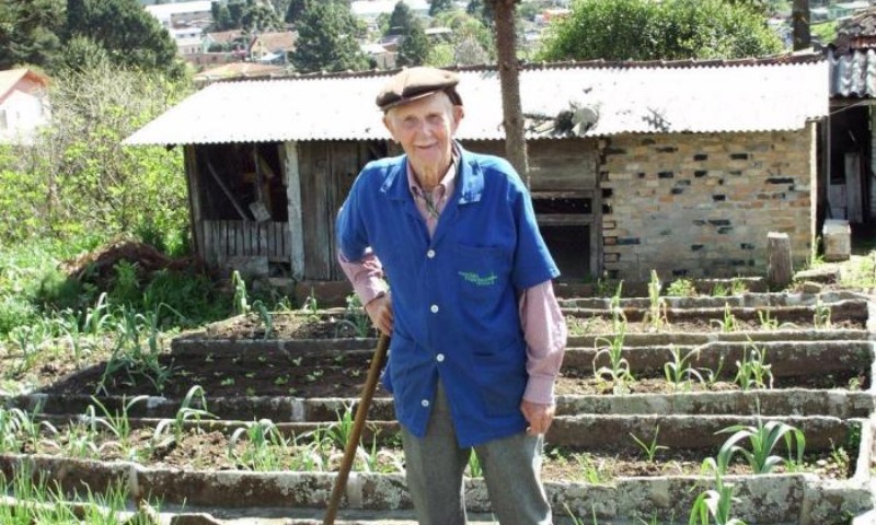 Morre homem que chegou aos cem anos trabalhando com carteira assinada em São Francisco de Paula