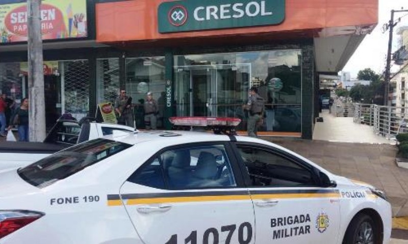 Dupla que assaltou agência da Cresol em Marau foi presa