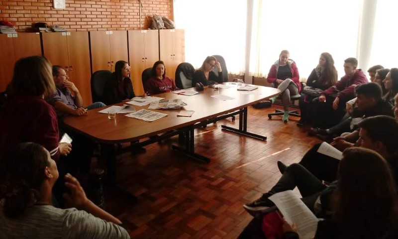 EEVIMA realiza paralisação em apoio à Greve Nacional da Educação