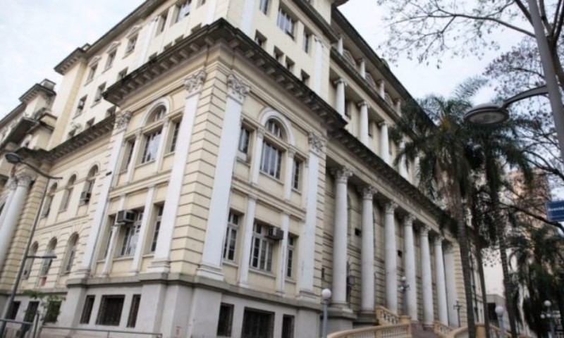Folha de julho do funcionalismo estadual só vai ser quitada em 13 de setembro