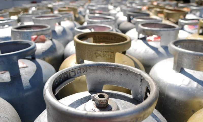 ECONOMIA: Conselho Nacional de Política Energética aprova fim de preço diferenciado para gás de cozinha