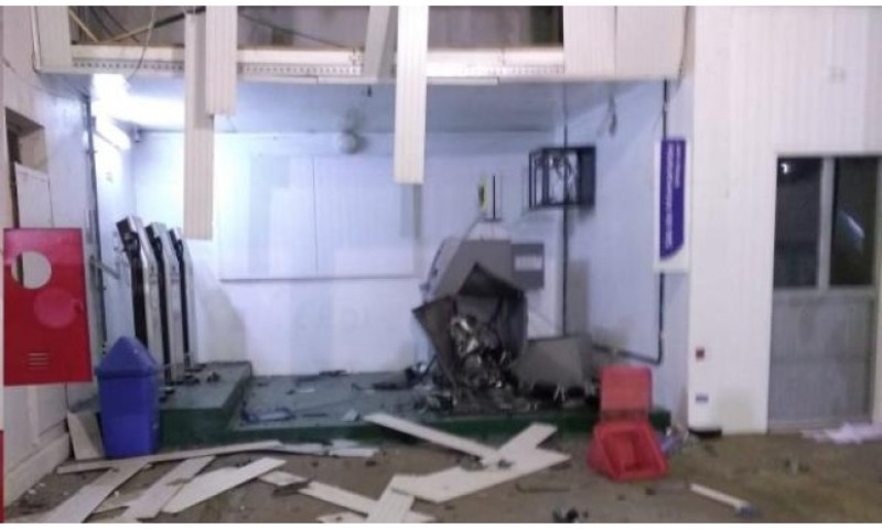 Assaltantes invadem empresa e explodem caixas eletrônicos do Banco do Brasil em Serafina Corrêa