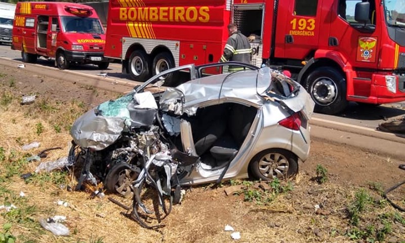 ATUALIZADO: morre vítima de acidente entre caminhão e carro, na ERS 324