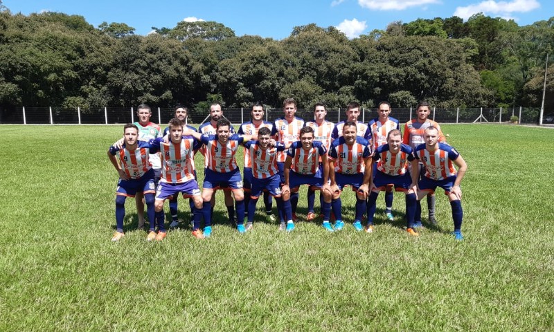 FUTEBOL: Com atuação de luxo Sevila FC de Vila Maria goleia o River