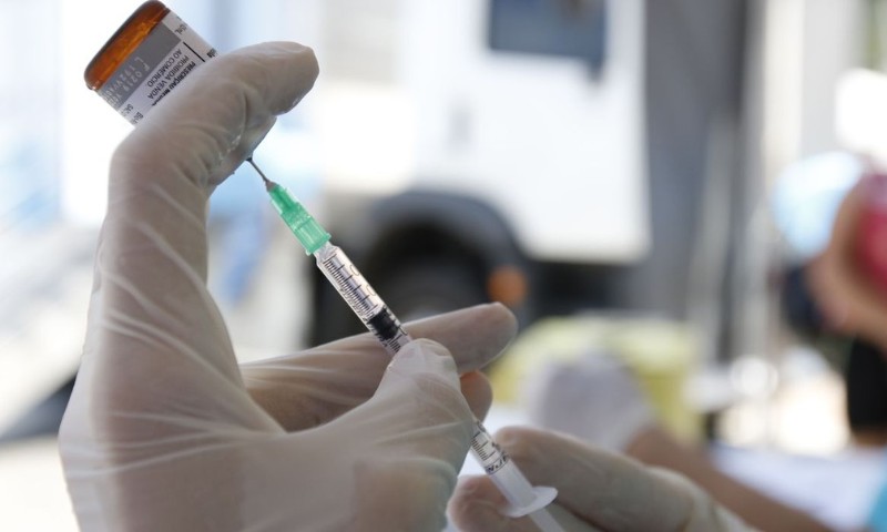Vacina contra a gripe imunizou quase 2 mil pessoas em Vila Maria