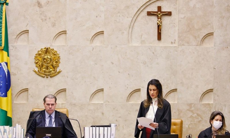 ECONOMIA: STF veta corte de salário de servidores