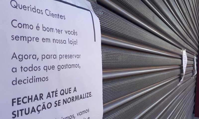 A cada 10 empresas fechadas em junho, quatro foram por pandemia, diz IBGE
