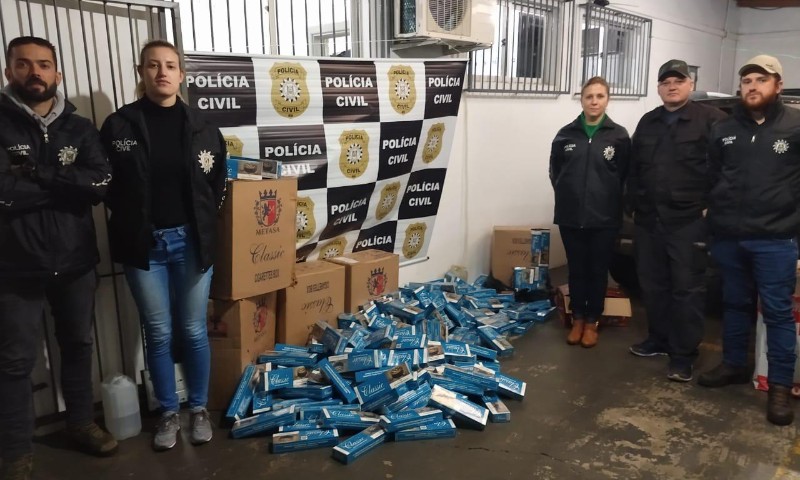Policia Civil realiza prisão por contrabando de cigarros