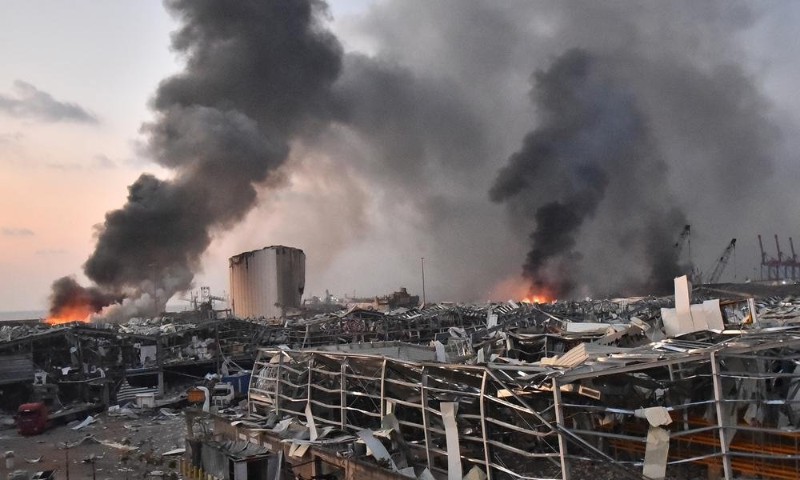 MUNDO: Poderosas explosões deixam mortos e feridos em Beirute