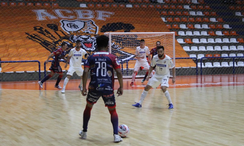 FUTSAL: Fora de casa, AMF sofre derrota da líder ACBF