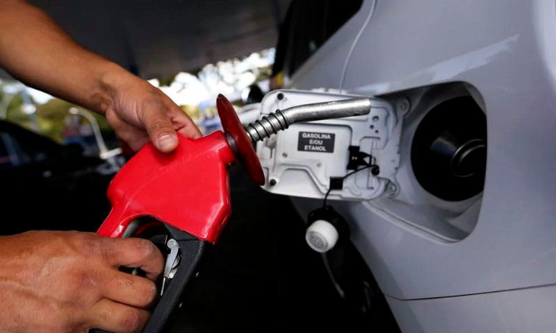 ECONOMIA: Petrobras aumenta preço da gasolina e do diesel nas refinarias