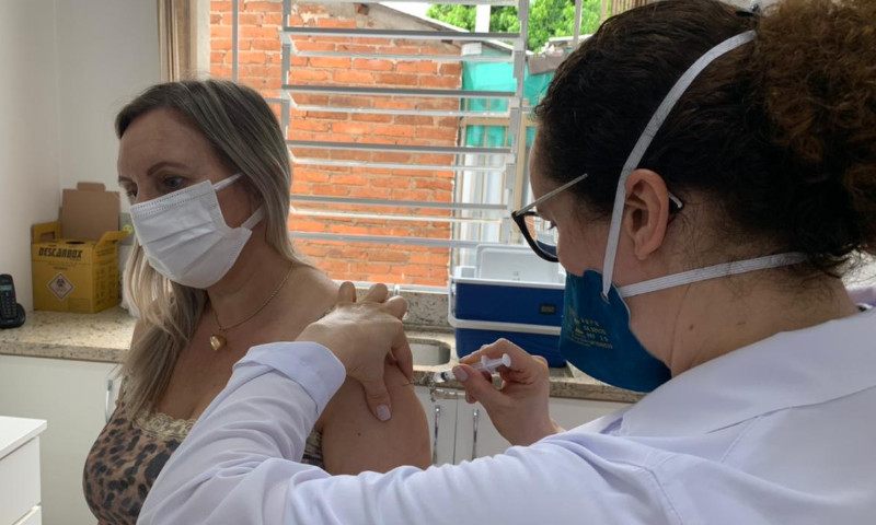 Mais 50 doses da vacina contra a covid19 chegam em Vila Maria. Confira quem será vacinado
