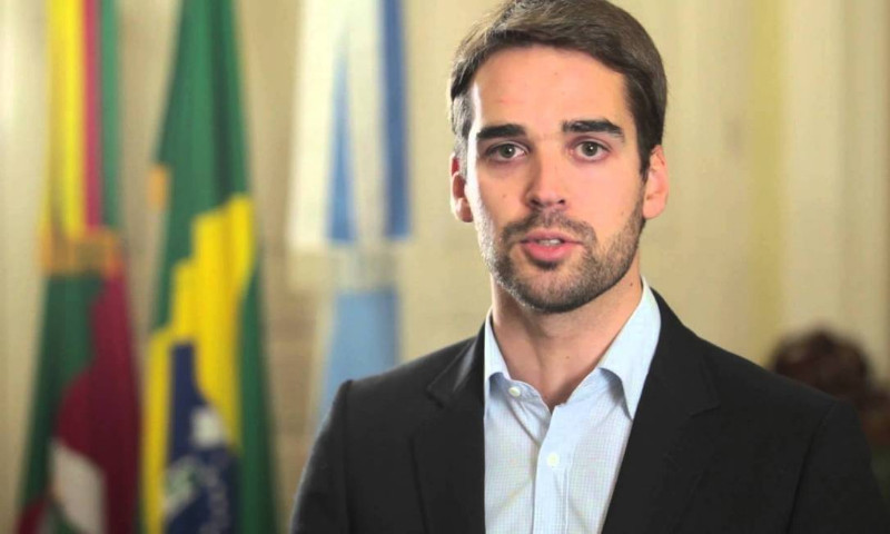 Eduardo Leite aceita convocação de deputados tucanos e vai percorrer o país como pré-candidato à Presidência