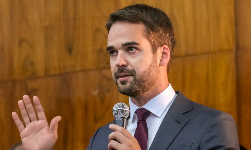 Assembleia Legislativa recebe pedido de impeachment contra Eduardo Leite
