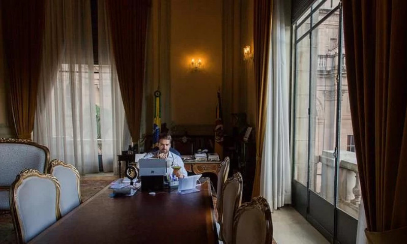 POLÍTICA: Volta da cogestão não diminuirá tensão entre governo e prefeitos no RS