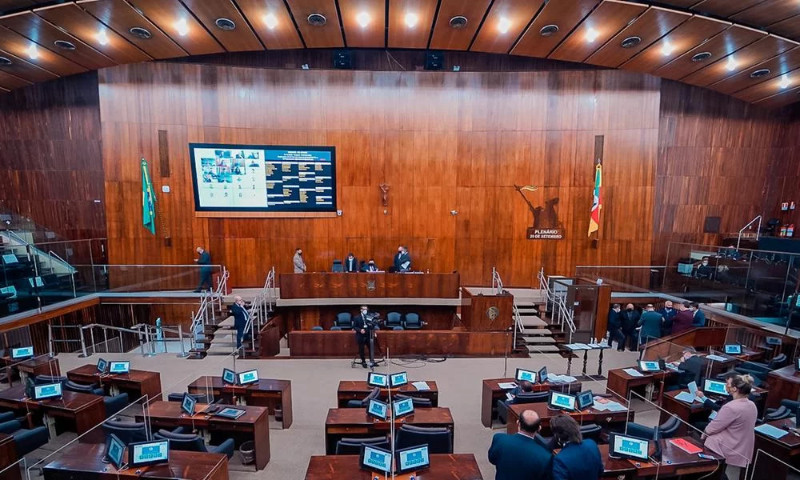 POLÍTICA: Assembleia Legislativa aprova reformas no Fundopem no RS