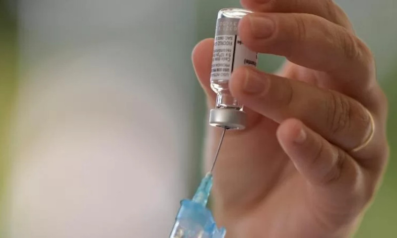 PANDEMIA: Brasil recebe 1º remessa das 4 milhões de vacinas pelo Covax