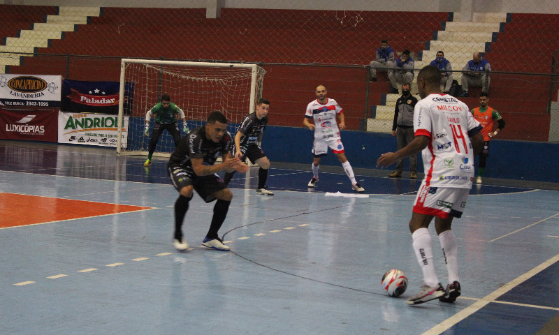 AMF sofre derrota contra o Lagoa Futsal