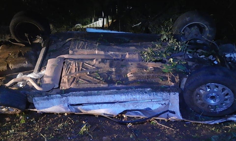 TRÂNSITO:  Jovem perde a vida em capotamento na ERS 324