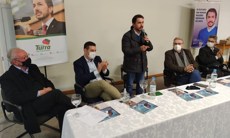 Em convenção, municípios fecham apoio a pré-candidatura de Turra a deputado federal