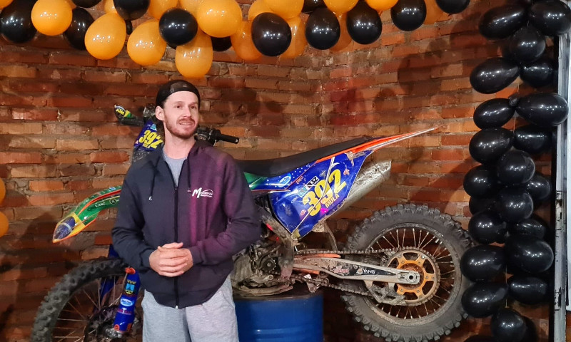 ESPORTE: Piloto Vilamariense Maurício Dallacort de Quadros é Campeão do Brasileiro de Enduro 2021- CAT/EIA