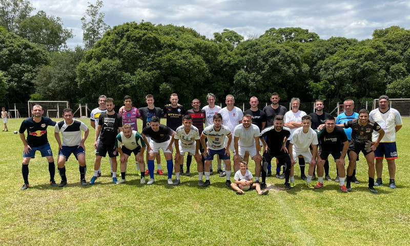 ESPORTE: XV de Novembro é dia de futebol em Vila Maria