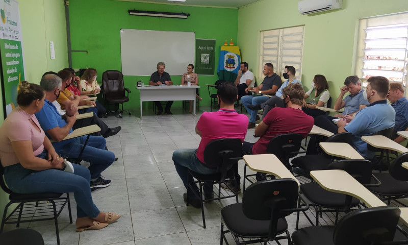 ESTIAGEM: Sindicato dos Trabalhadores Rurais de Vila Maria promove reunião para levantamento de perdas na agricultura