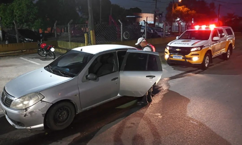 Policiais Militares abordam veículo com débito de R$ 158.318,75 em multas e licenciamentos vencidos